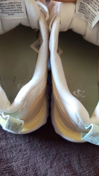 Zapatillas Nike Beige y Rosa