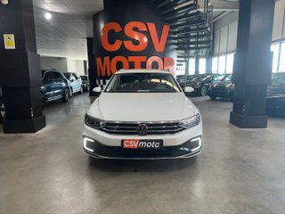 Volkswagen PASSAT 1.4 HYBRID 218 GTE EXECUTIVE (2022)