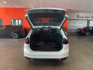 Volkswagen PASSAT 1.4 HYBRID 218 GTE EXECUTIVE (2022)