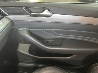 Volkswagen PASSAT 1.4 HYBRID 218 GTE EXECUTIVE (2022)