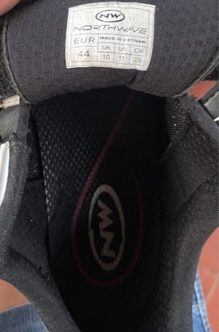 Northwave Fighter SBS Carbon 44 + Calas LOOK