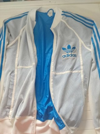 Chaqueta Adidas Azul y Blanca