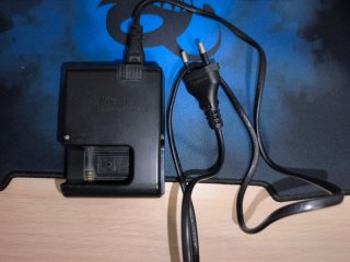 Cargador Nikon MH-25a