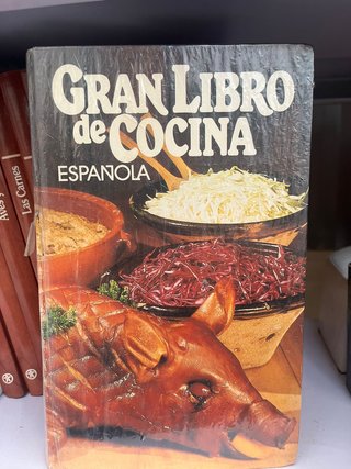 Libro de cocina española tradicional tapa dura