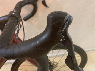 Bicicleta Gravel Roja