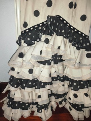 Conjunto Flamenco Blusa y Falda Lunares