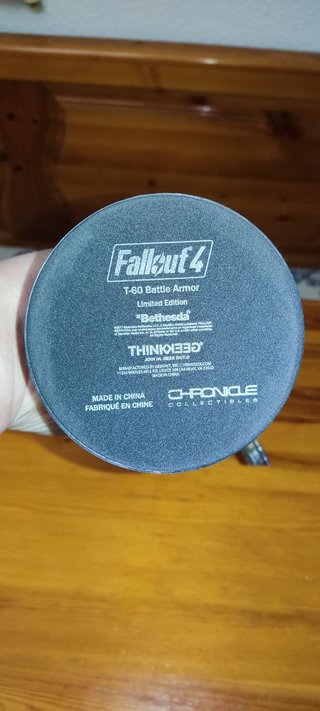 Figura Fallout 4 T-60 Power Armor 23cm