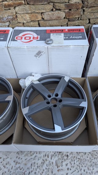 Llantas 19x8,0 PCD 5x105