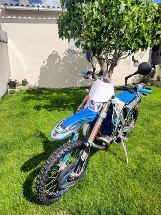 Moto TM 300fi 2t Enduro/Motocross