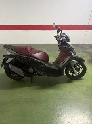 Piaggio Beverly 350 Sport Touring 23.000km