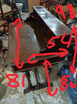 Escritorio auxiliar de madera