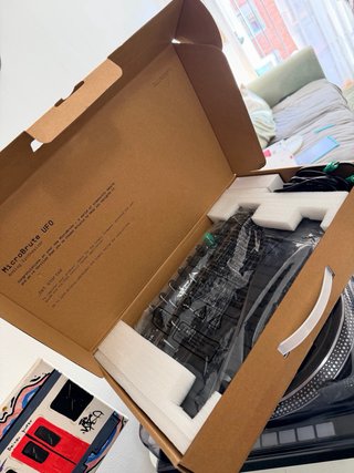 Arturia MicroBrute ufo edizione limitata
