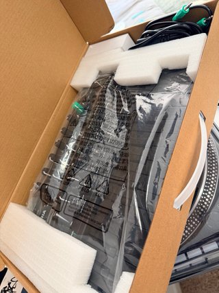Arturia MicroBrute ufo edizione limitata