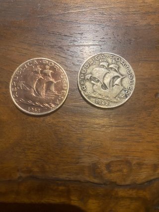 Lotto 2 monete da 5 Escudos 1942(8€)-1943(6,5€)