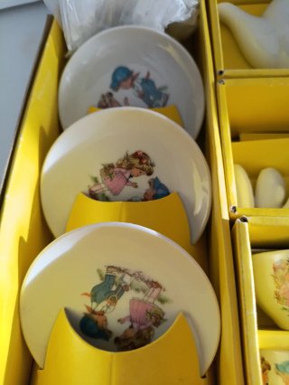 Juego de té infantil antiguo