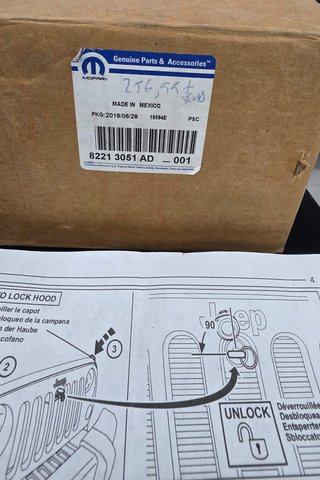 Kit Antirrobo Capó Jeep Wrangler JK 07-17