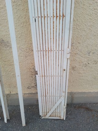 Reja ballesta blanca plegable
