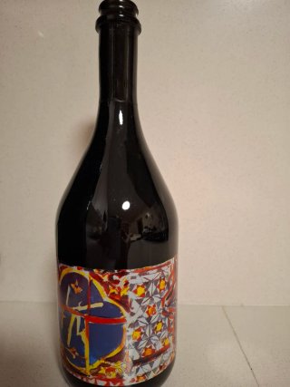 Botella de cristal diseño de Francis Montesinos