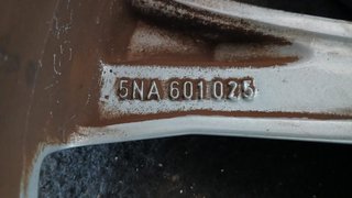 JUEGO LLANTAS VOLKSWAGEN TIGUAN (AD1) CZC 5NA6010