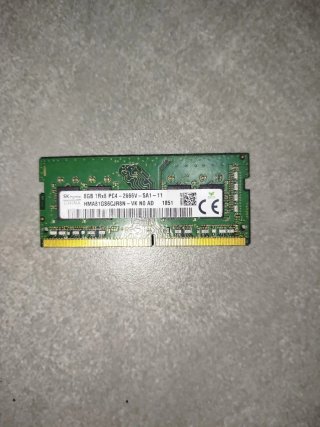 SK hynix 8GB DDR4 PC4-2666V