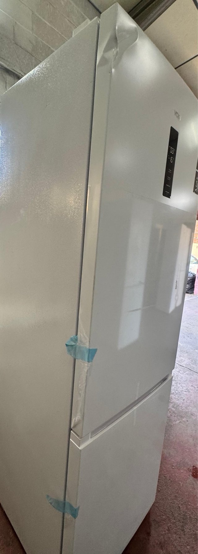 FRIGORÍFICO NUEVO CON TARA ESTÉTICA A ESTRENAR