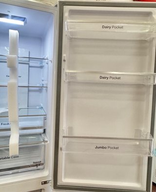 FRIGORÍFICO NUEVO CON TARA ESTÉTICA A ESTRENAR