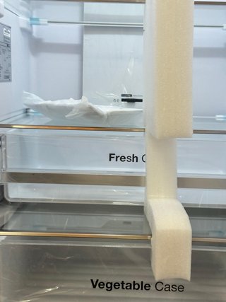 FRIGORÍFICO NUEVO CON TARA ESTÉTICA A ESTRENAR