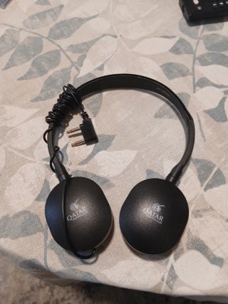 Auriculares Qatar Airways