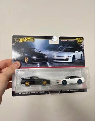 Hot Wheels Nissan 180SX & Silvia S13