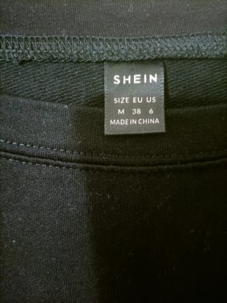 Abito SHEIN nero o maglia lunga