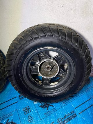 Rodas Yamaha BWS Scooter