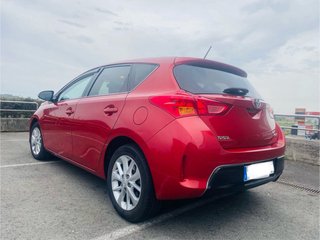 Toyota Auris 2014