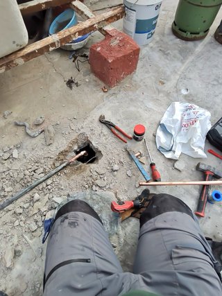 Fontanero asistencia tecnica del hogar