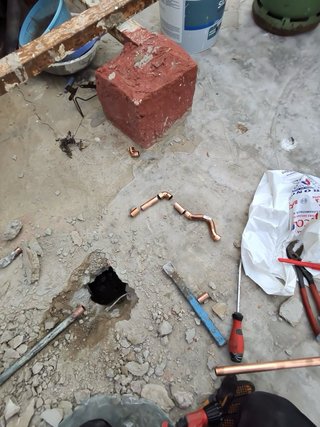 Fontanero asistencia tecnica del hogar