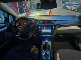 Toyota Avensis 2015