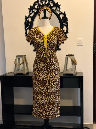Vestido y diadema estampado leopardo