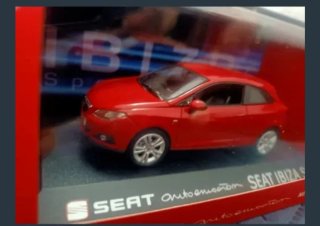 SEAT IBIZA SC 3 PUERTAS ROJO ESCALA 1:43