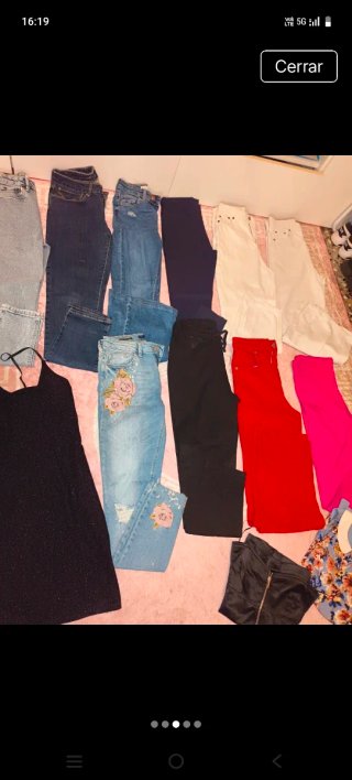 Lote Ropa Mujer: Vestido Negro y Jeans