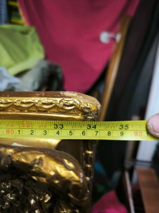 Marco grande dorado