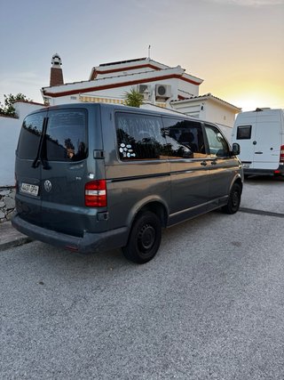 Volkswagen Transporter T5 2003