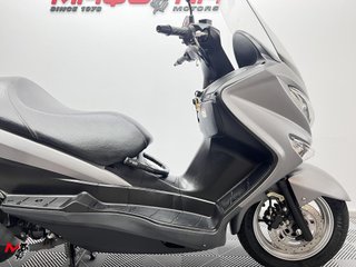 SUZUKI BURGMAN 200 2016 22657 kms.