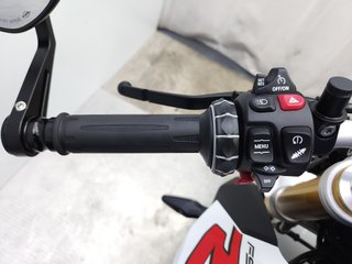 BMW F 900 R 2023 2668 kms.