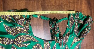 Vestido verde estampado hojas talla M