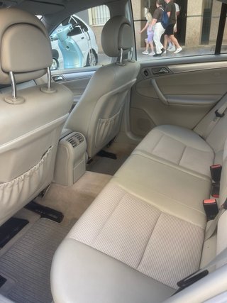 Mercedes-Benz Clase C 2005