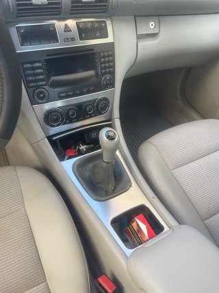 Mercedes-Benz Clase C 2005