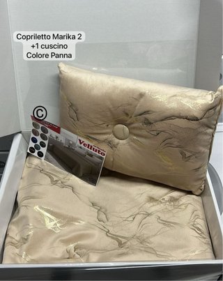Nuovo Copriletto effetto marmo con cuscino