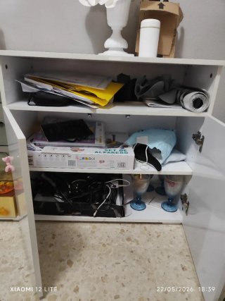Mueble TV blanco madera y cristal en baldas nuevo