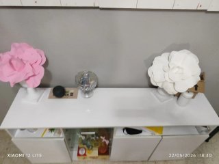 Mueble TV blanco madera y cristal en baldas nuevo