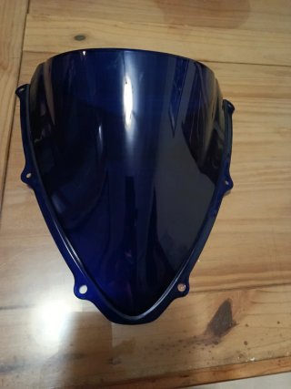 Corta vientos Suzuki GSXR 600 azul