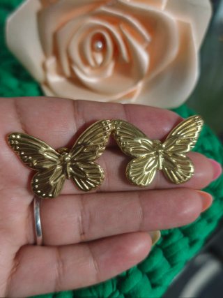 Pendientes de acero